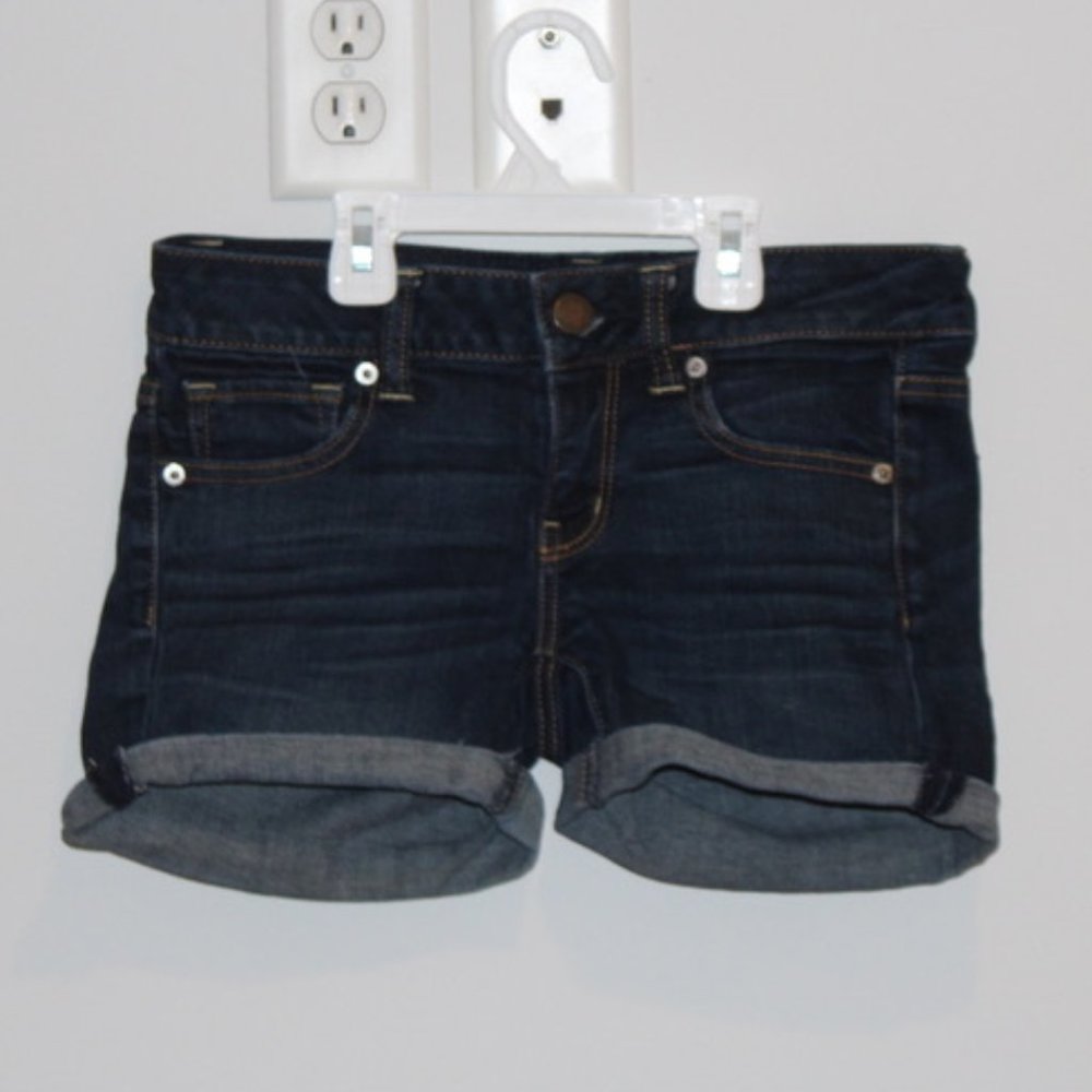 American Eagle Stretch Denim Shorts Size 4
